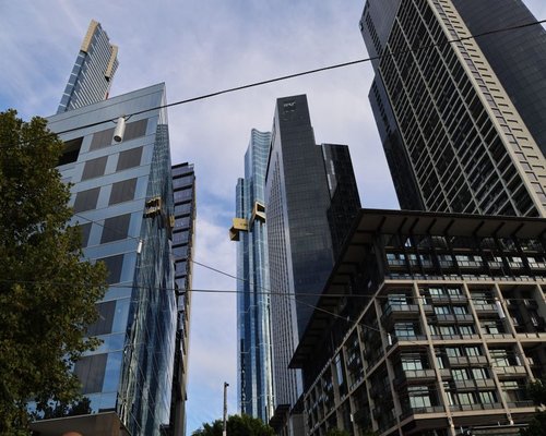 Melbourne Southbank contemporary city stay area